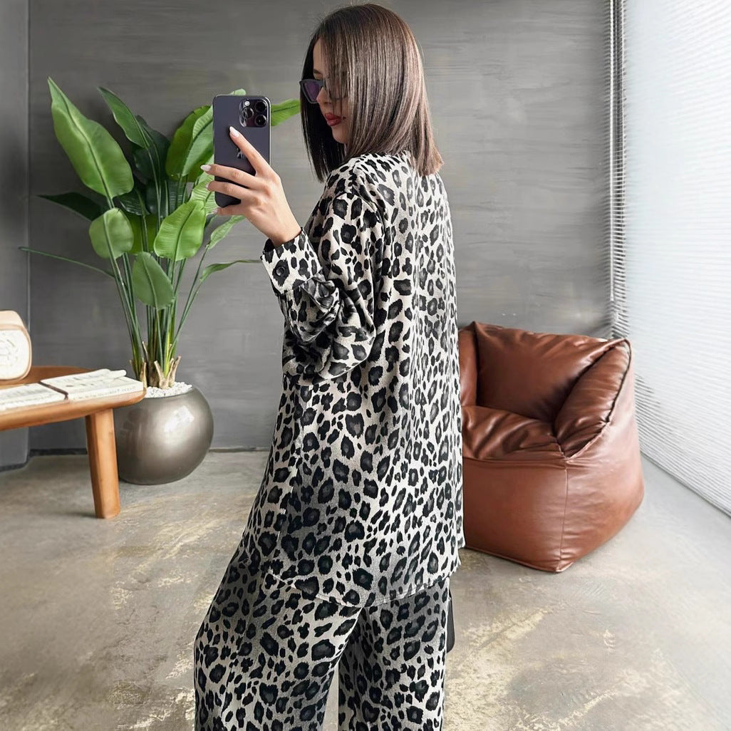 Dame Mønstret Jumpsuit med elegant Bindebælte Stilla