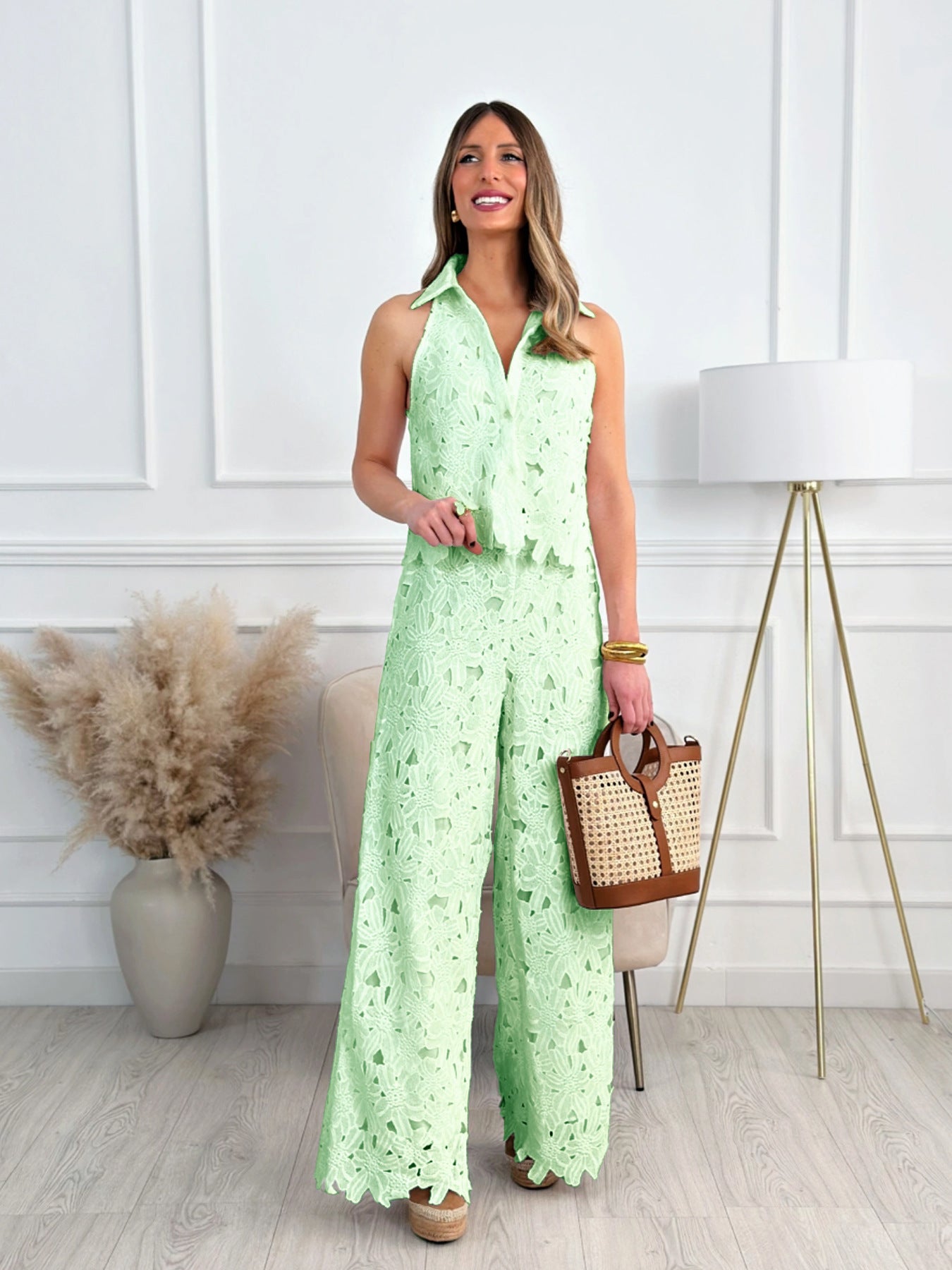 Dame Elegant Jumpsuit med spidsdetaljer og bredt ben Stilla