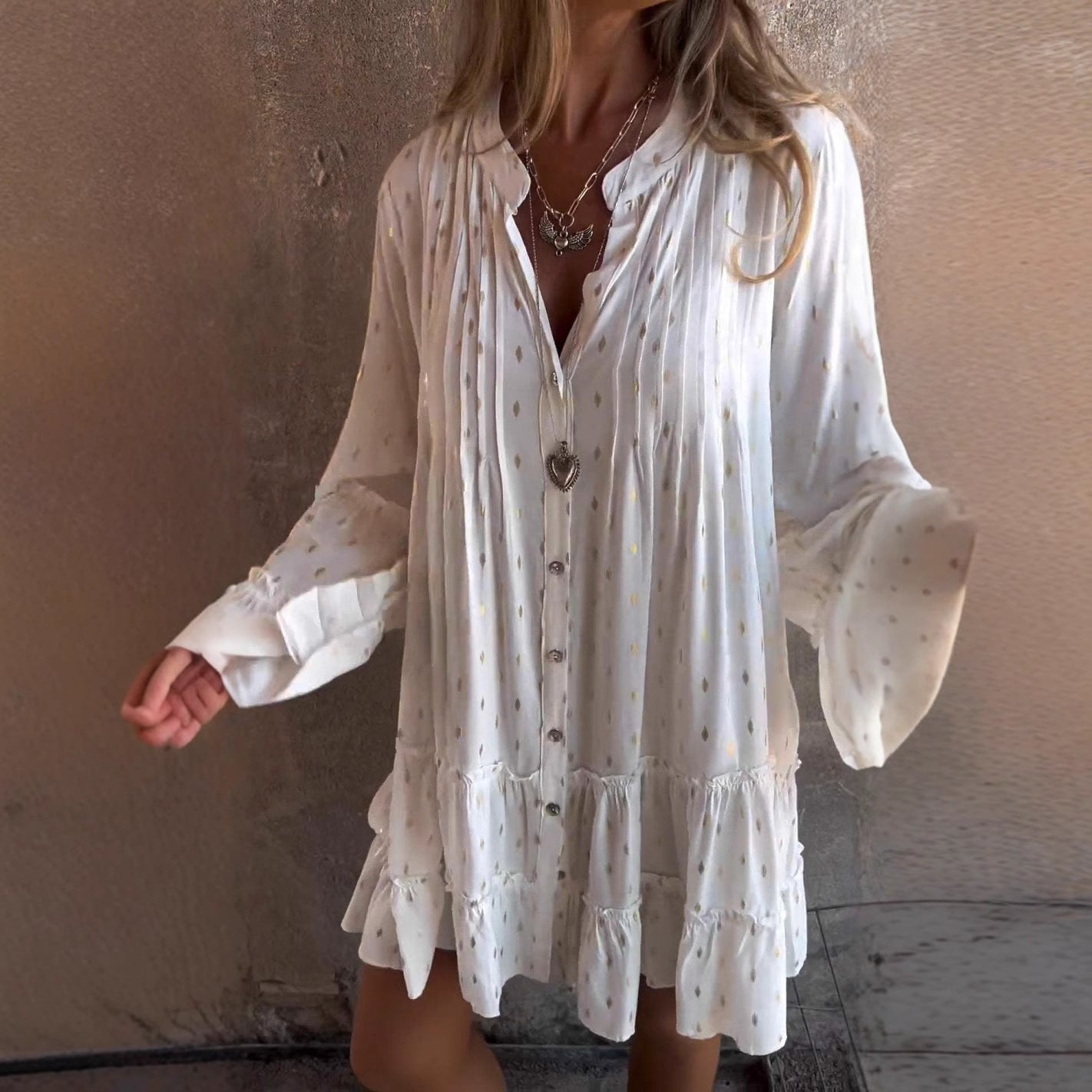 Dame elegant Bluse med flæse detaljer og knapliste Stilla