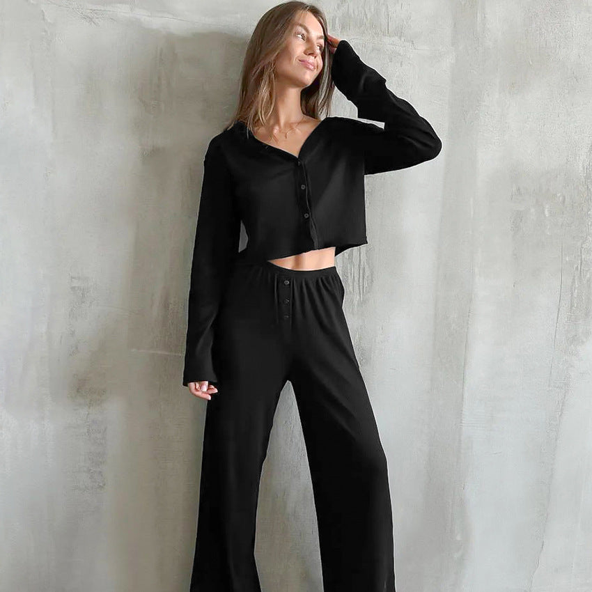 Dame afslappet Lounge-sæt med cropped bluse og bredt skårne bukser Stilla