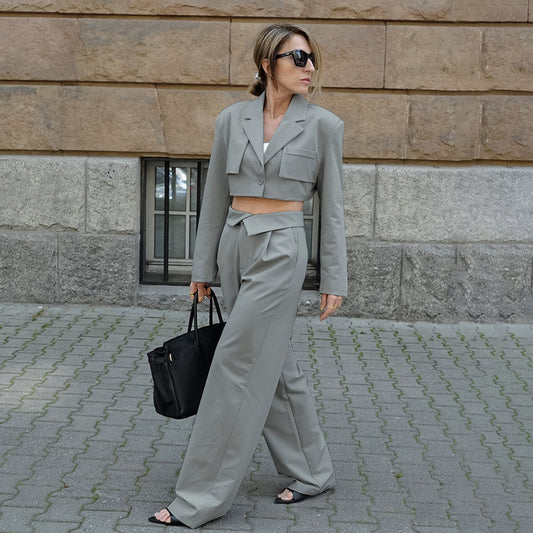 Dame Cropped Blazer- og Buksedragtt Stilla