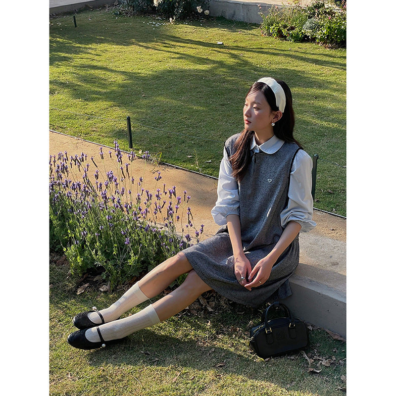 Dame afslappet kjole med vintage-inspiration og høj krave Stilla