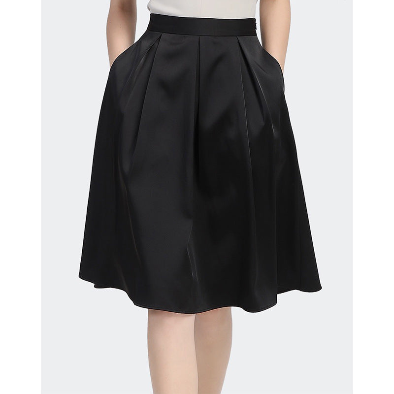 Dame A-formet midiskørt med elegant drapering og lav talje Stilla