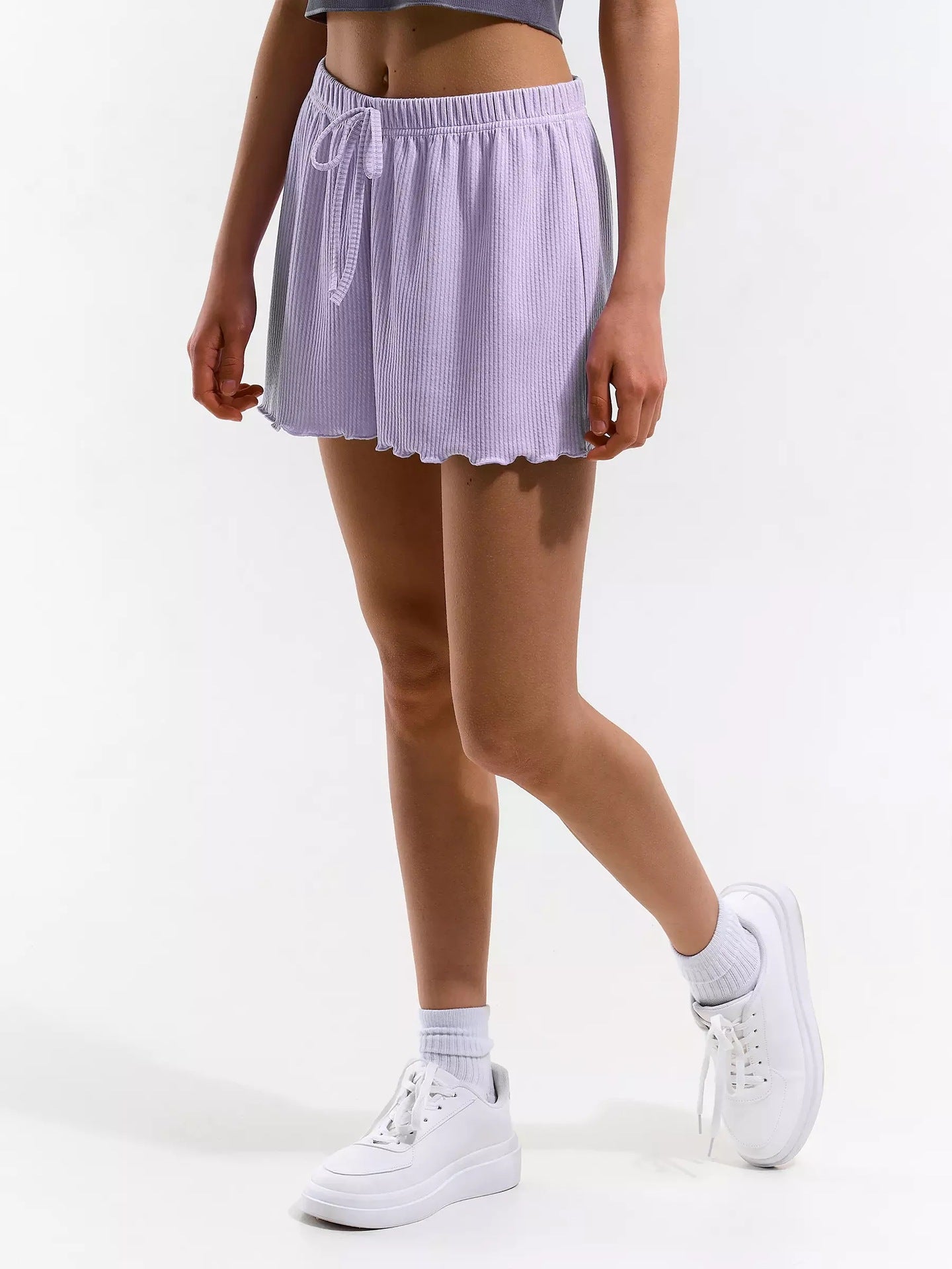 Dame Relaxed Fit Rynkebund Shorts Stilla