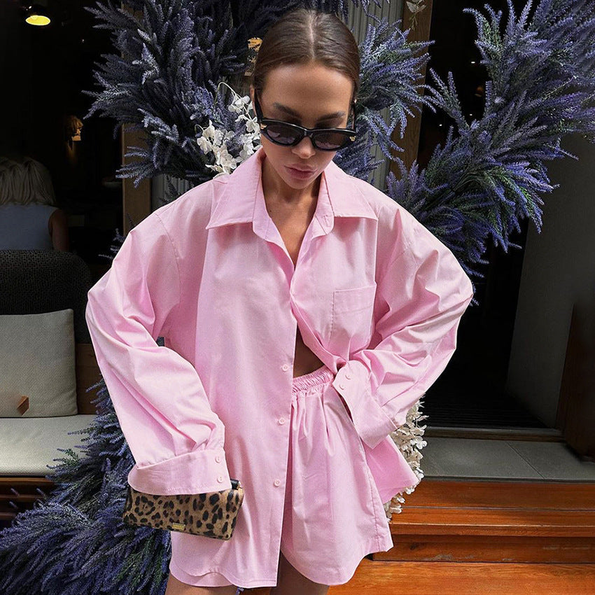 Dame afslappet oversized skjorte med praktiske lommer og moderne detaljer Stilla