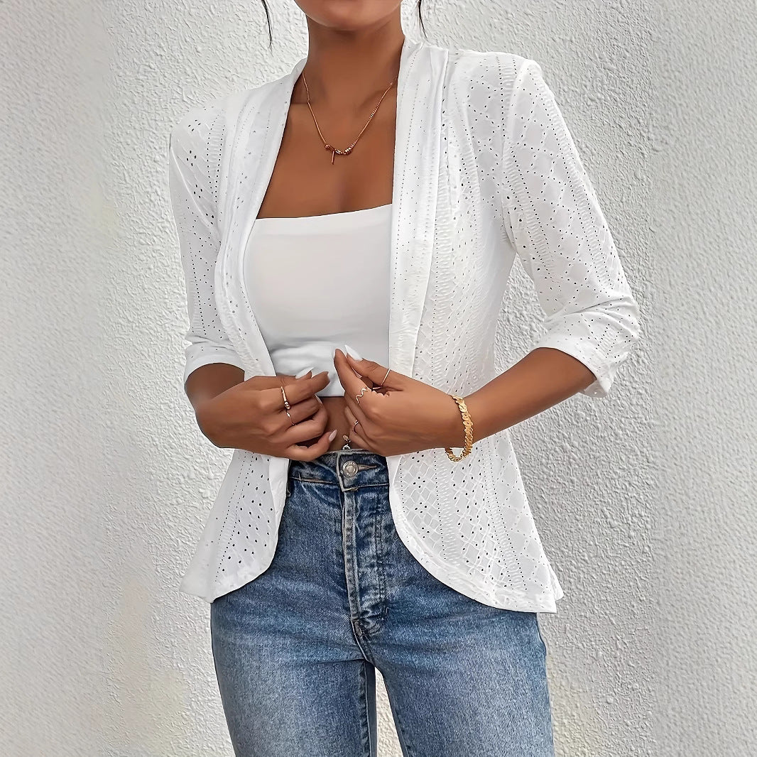 Dame Elegant Blazerjakke med hulmønster og figursyet snit Stilla