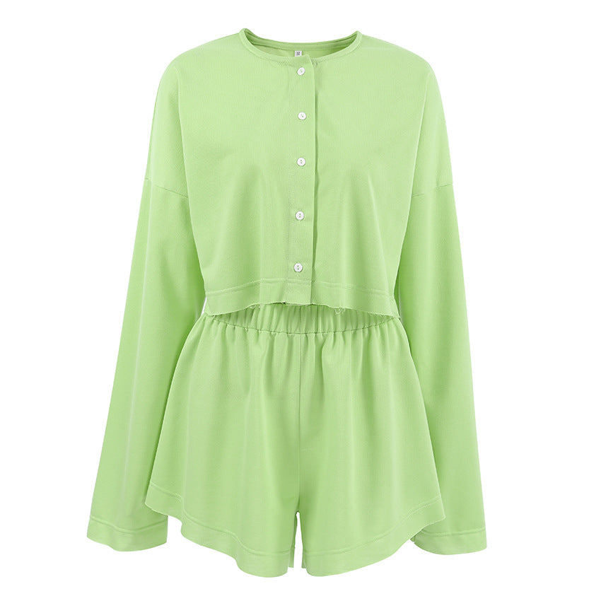 Dame afslappet Crop-Top og shorts sæt med knapdetaljer og lange ærmer Stilla