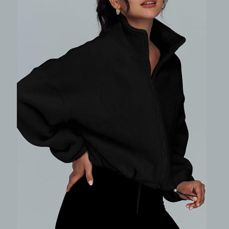 Dame afslappet jakke med høj krave og lynlås Stilla