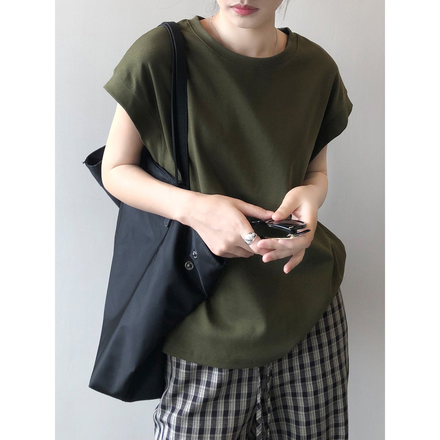 Dame afslappet oversized T-shirt i høj kvalitet bomuld med afslappet pasform Stilla