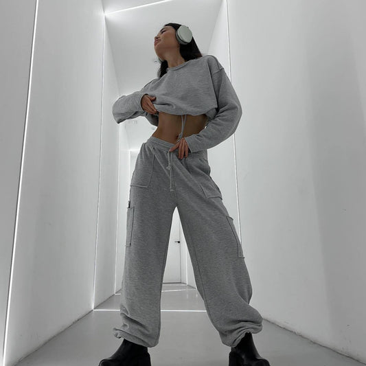 Dame afslappet og moderigtig cropped sweatshirt med snørrelse Stilla