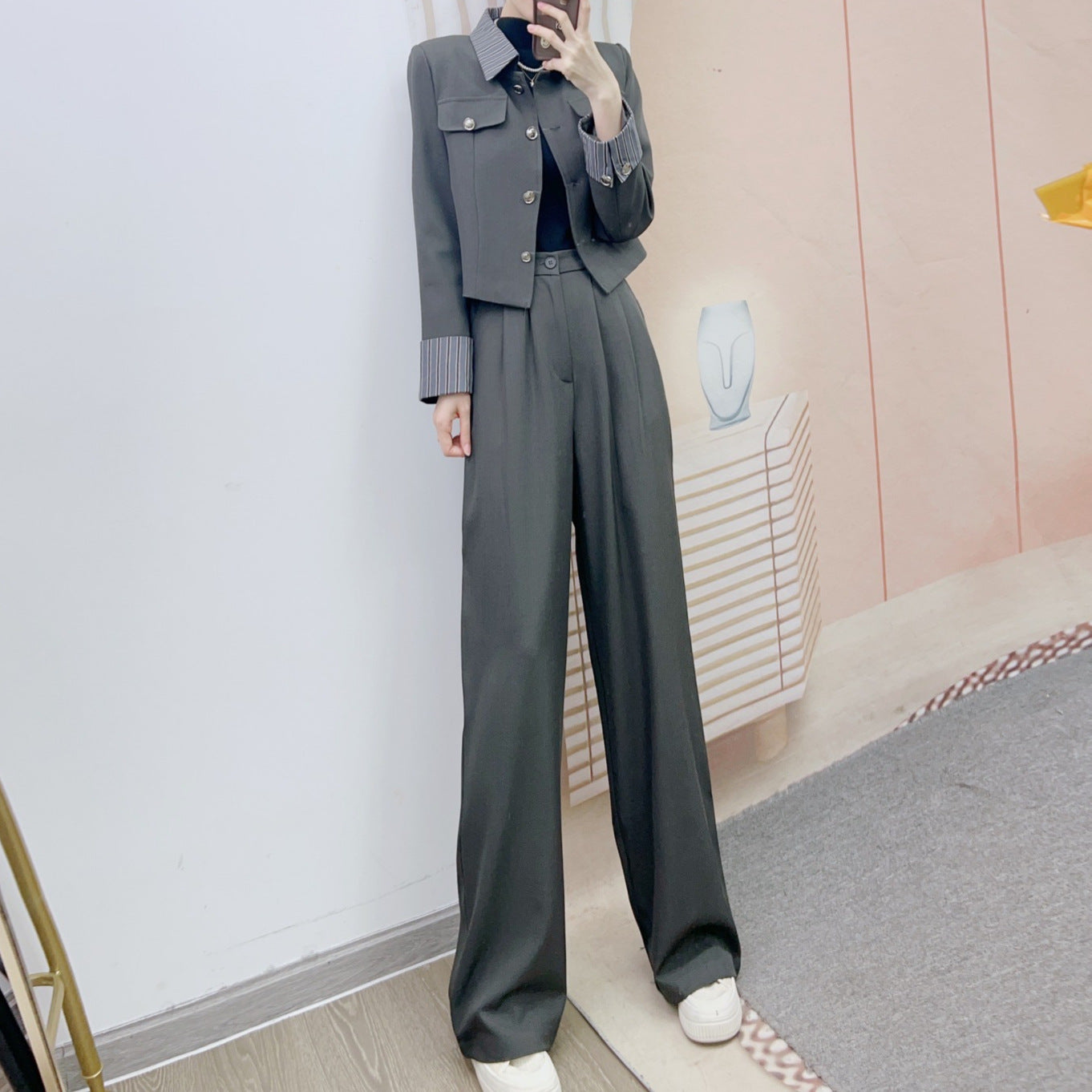 Dame Elegant Blazer-Bukse-Sæt med højtaljede bukser og moderne krave Stilla