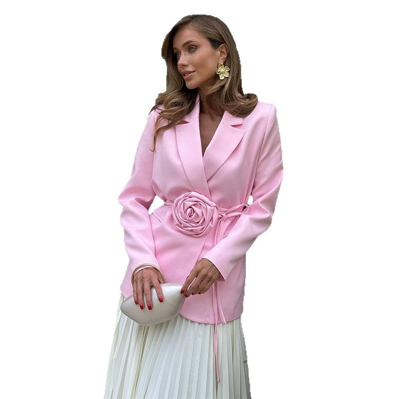 Dame elegant blazer med blomsterbælte i taljen og klassisk snit Stilla