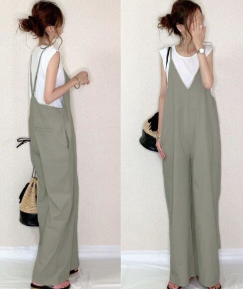 Dame jumpsuit med bredt skåret ben og justerbare stropper Stilla