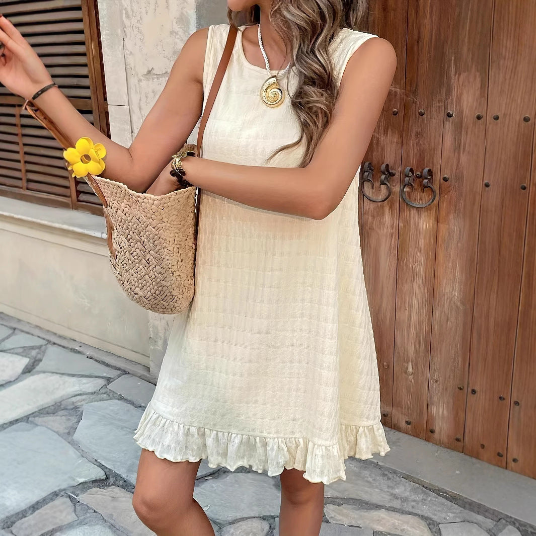 Dame afslappet sommerkjole med flæsebund og svingende snit Stilla