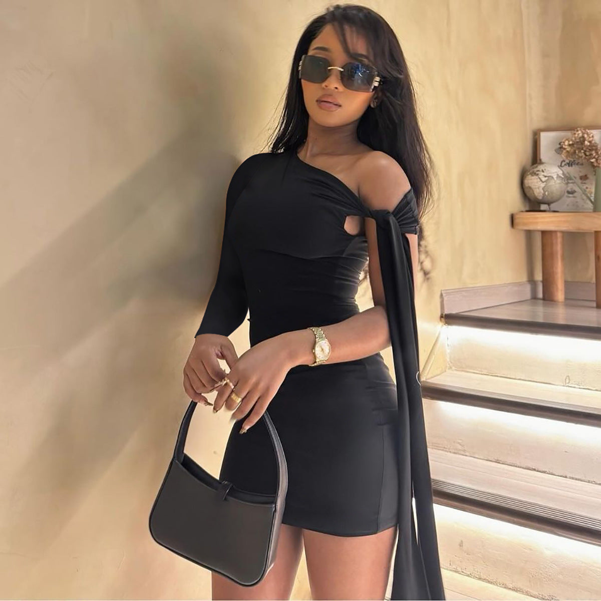 Dame Elegant indpakningskjole med asymmetrisk skulderdesign og figursyet snit Stilla