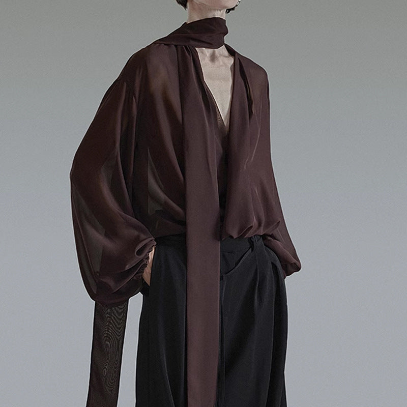 Dame elegant bluse med flydende snit og innovativt indpakningsdetalje Stilla