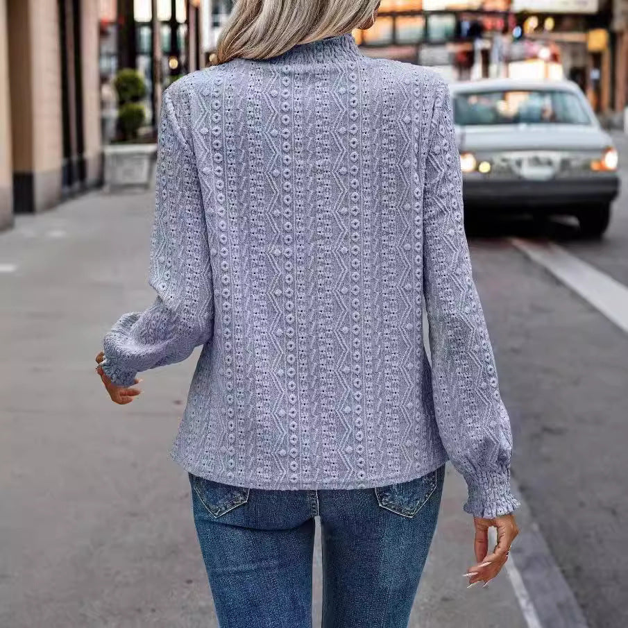 Dame elegant bluse med fint hæklede mønster og flæsedetaljer Stilla