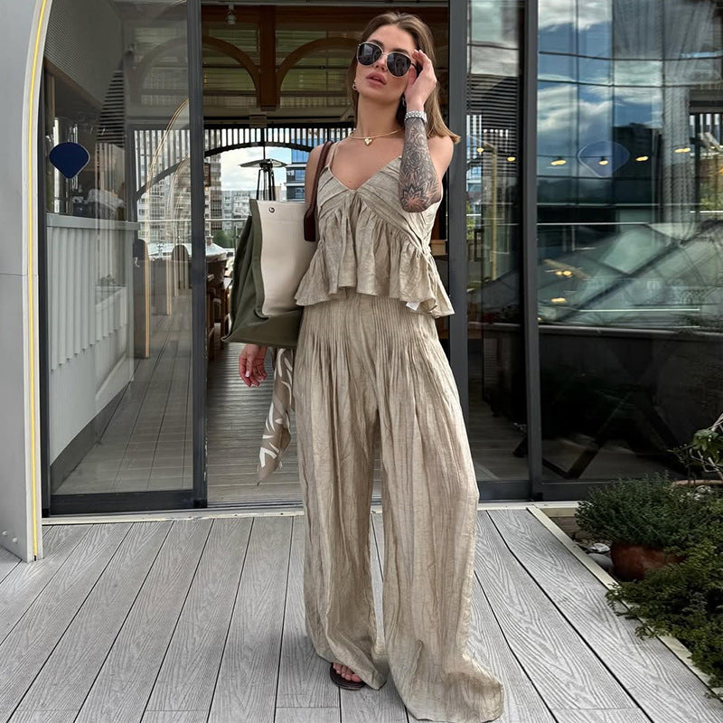 Dame jumpsuit med voluminøse ruffle detaljer og løs pasform Stilla