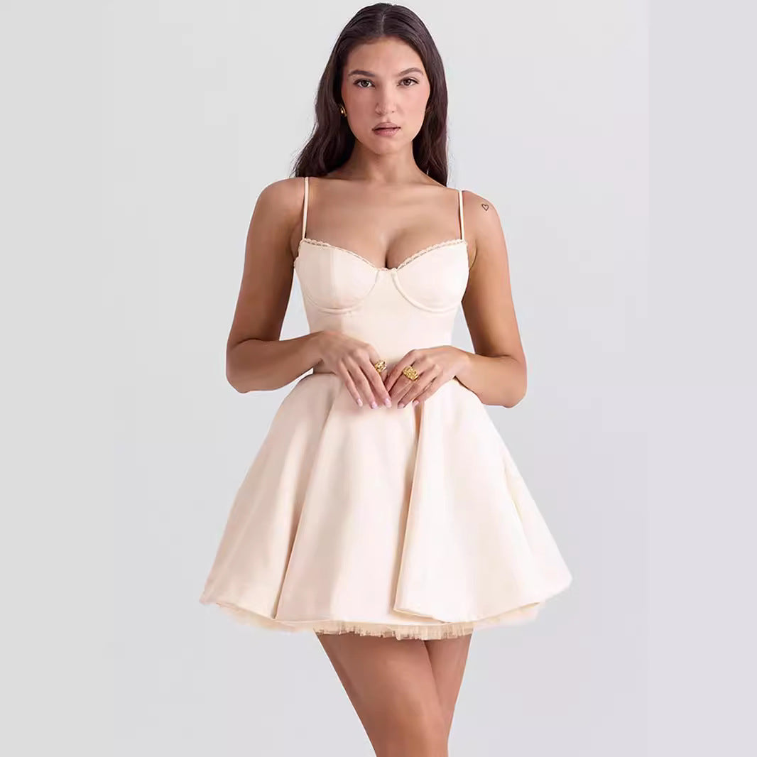 Dame A-linje Cocktailkjole med underkjole og fine stropper Stilla