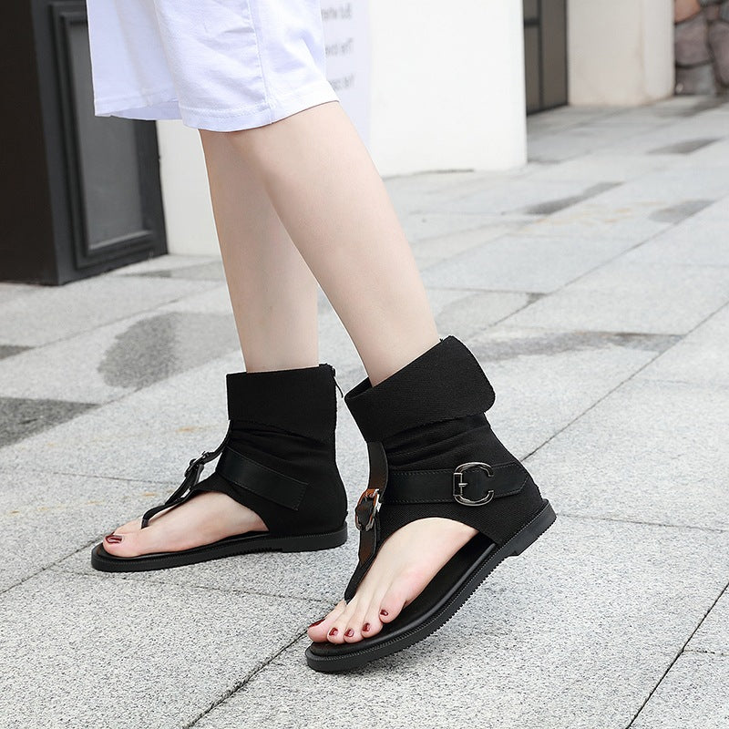 Dame åbne sandaler med stilfuld rem og glitrende spænder Stilla