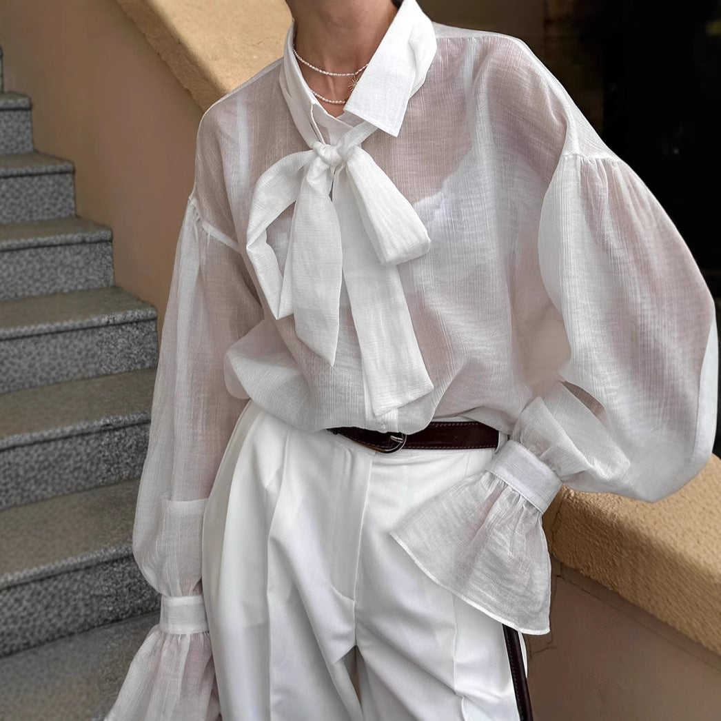 Dame elegant bluse med båndkrave og vide ærmer Stilla