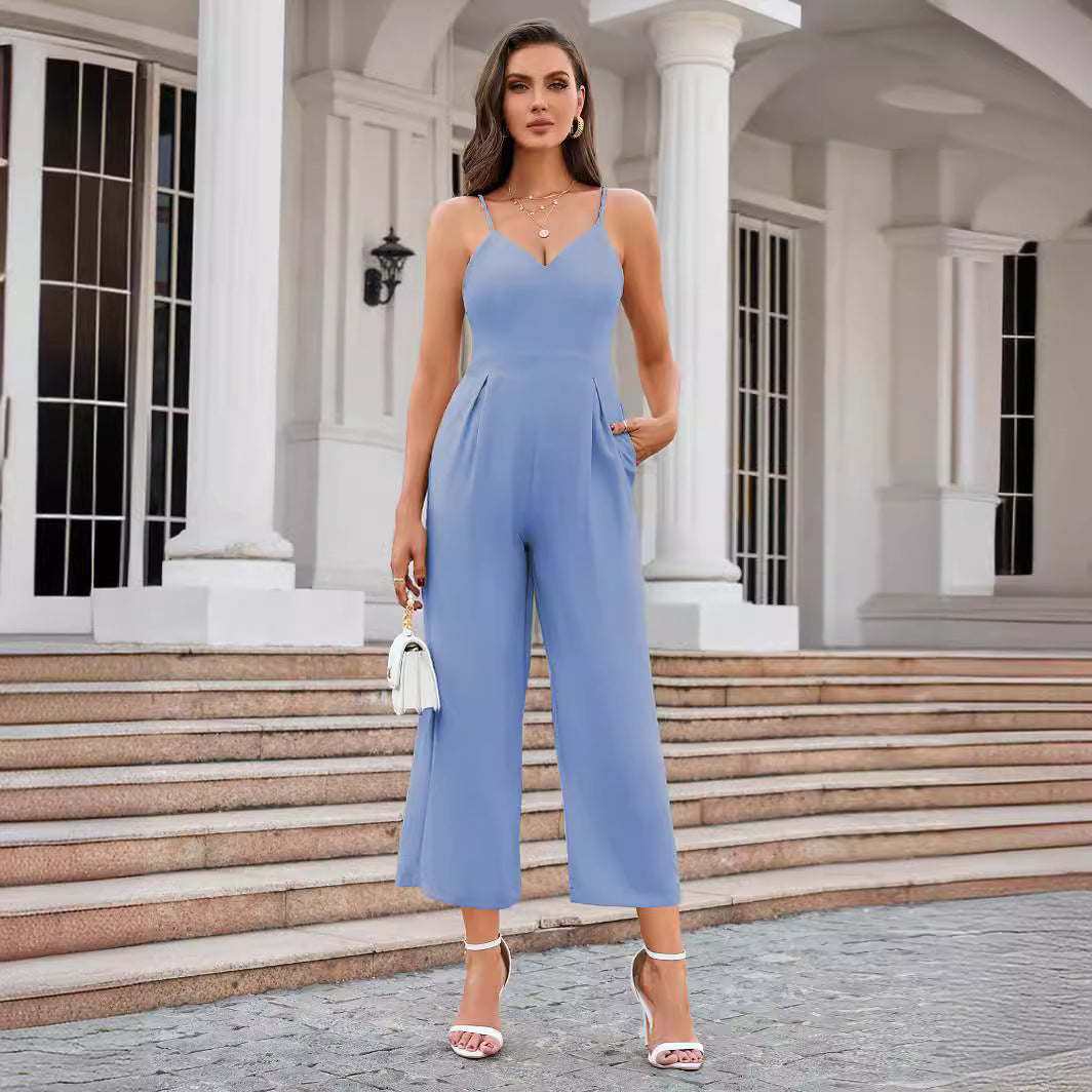 Dame stilfuld jumpsuit med v-hals og bred ben Stilla
