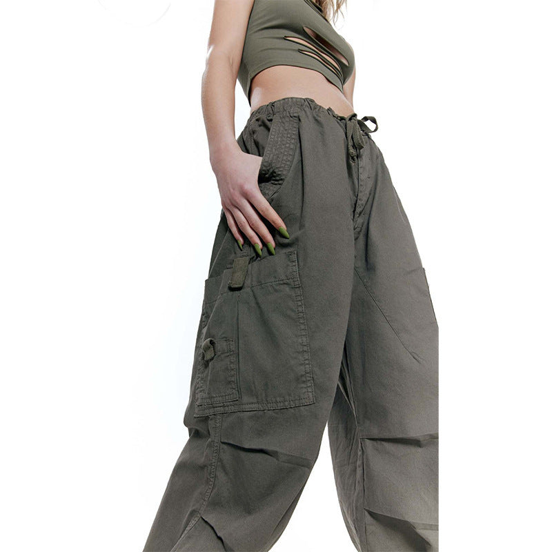 Dame afslappet cargo-bukser med justerbar talje og praktische sidelommer Stilla