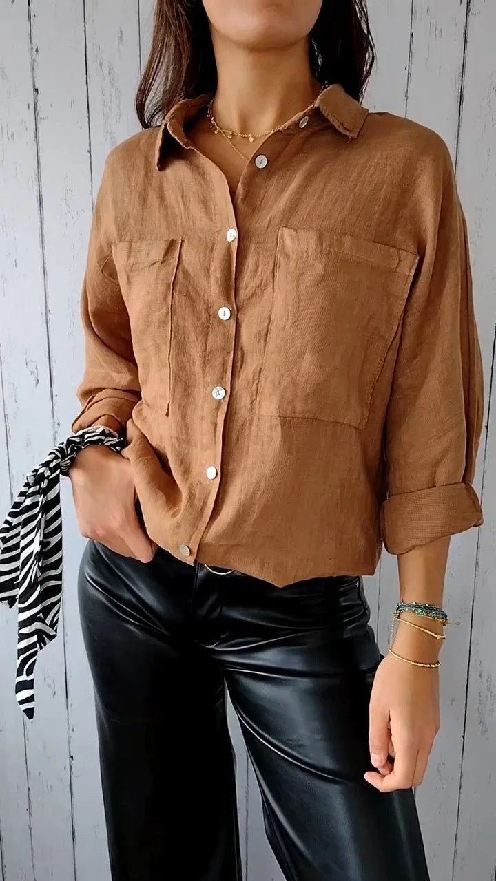 Dame afslappet linned bluse med brystlommer og opfoldede ærmer Stilla