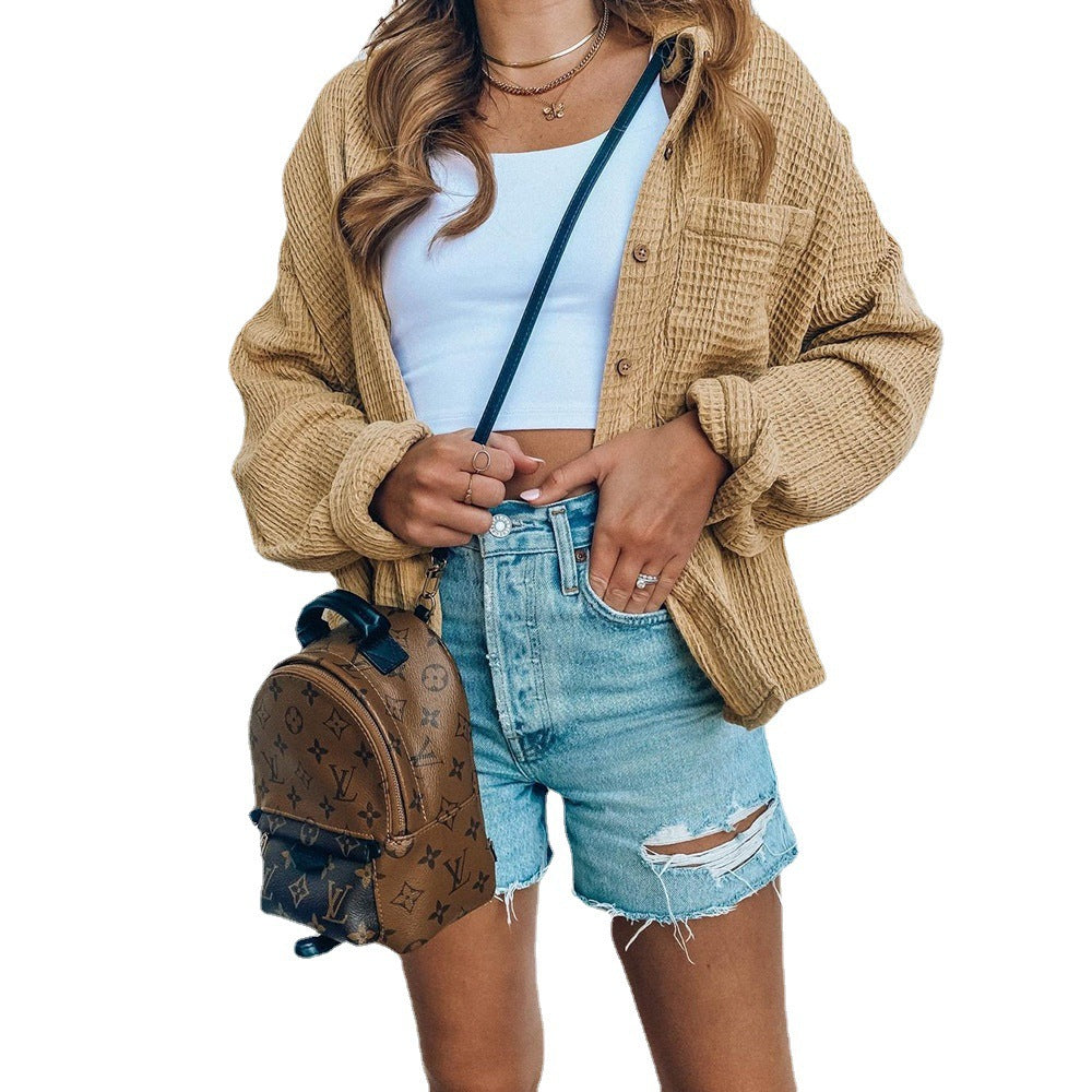 Dame afslappet overshirt-jakke med knaplukning og voluminøse ærmer Stilla