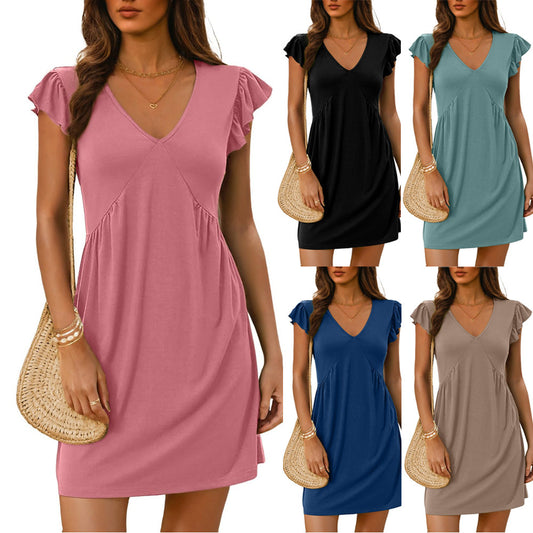 Dame afslappet kortærmet kjole med folder og V-hals Stilla