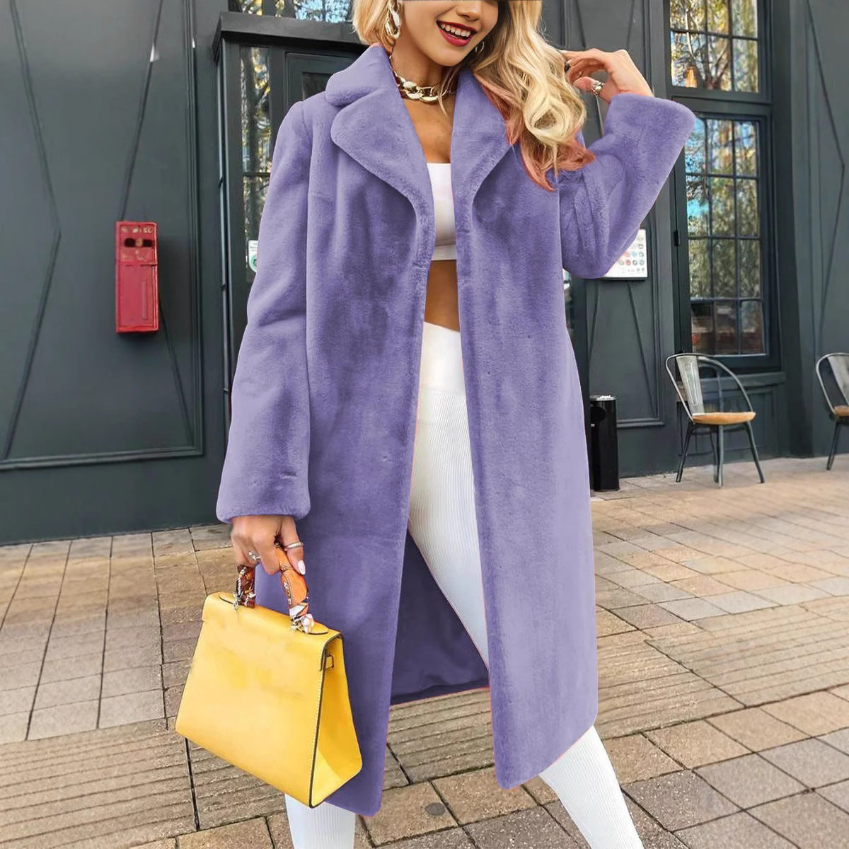 Dame elegant bomuldsfrakke med oversized snit og smart revers Stiila