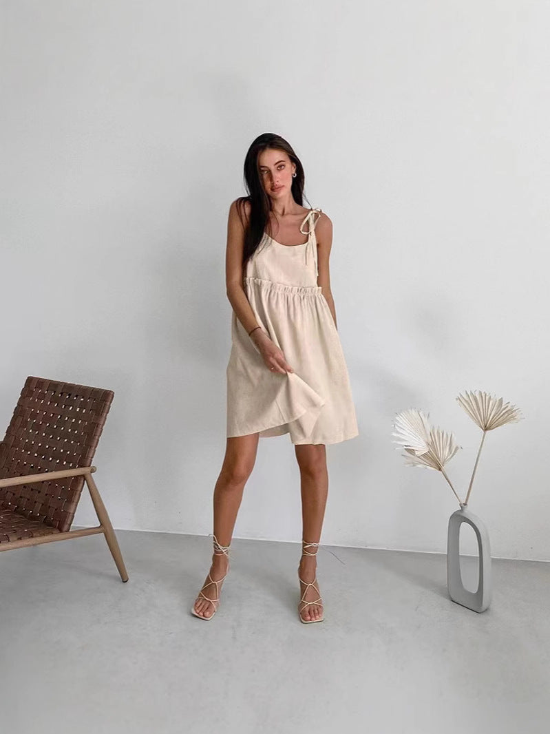 Dame afslappet spaghetti stropkjole med elastisk talje og dekorative sløjfer Stilla