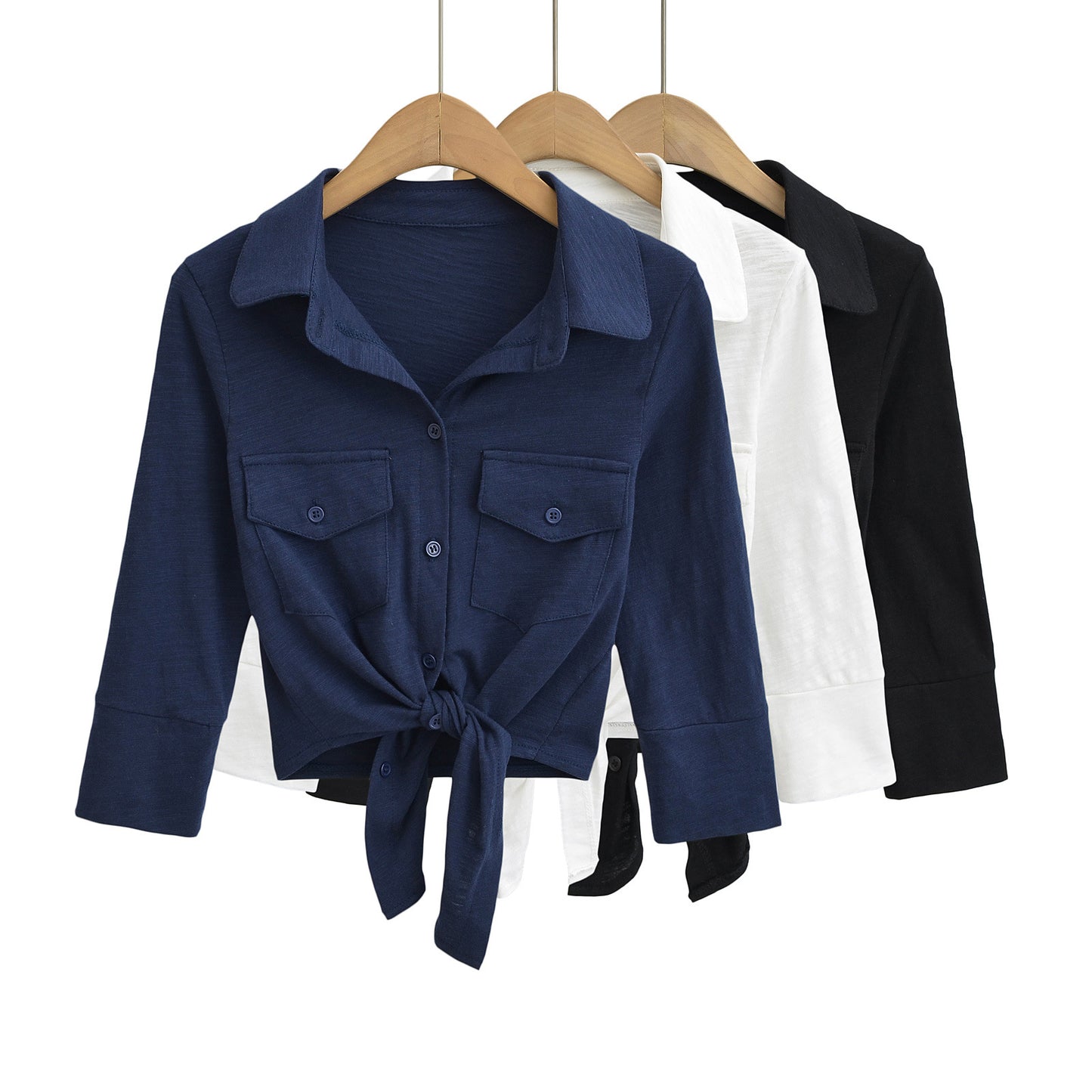 Dame cropped skjorte med knude-detalje og to brystlommer Stilla