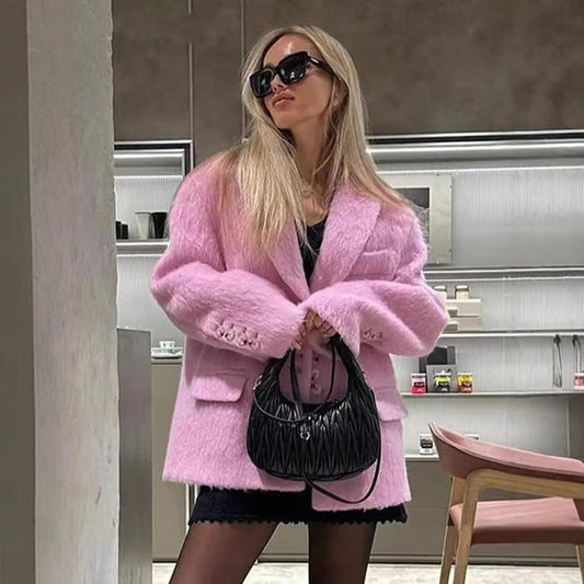 Dame elegant blazerjakke med struktureret fløjl-design og smart knapdetalje Stilla