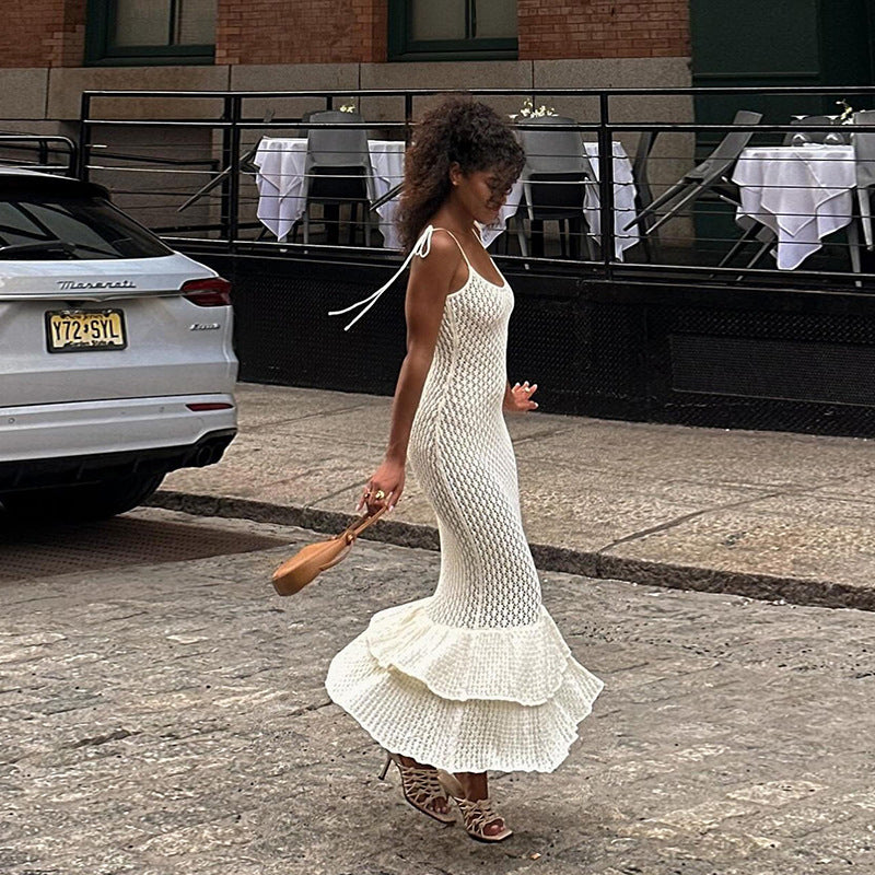 Dame elegant hækle kjole med voluminøs kant og smal silhuet Stilla