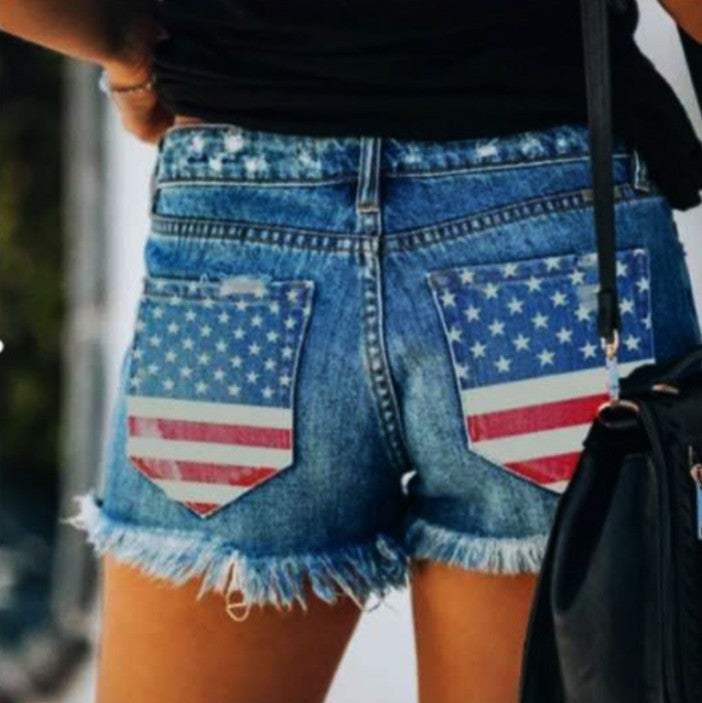 Dame Denim-shorts i afslappet stil med amerikansk flag-print og frynset kant Stilla