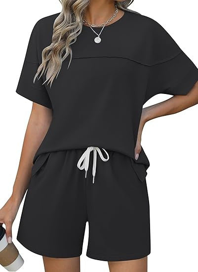 Dame afslappet sportssæt med elastisk talje og praktiske lommer Stilla