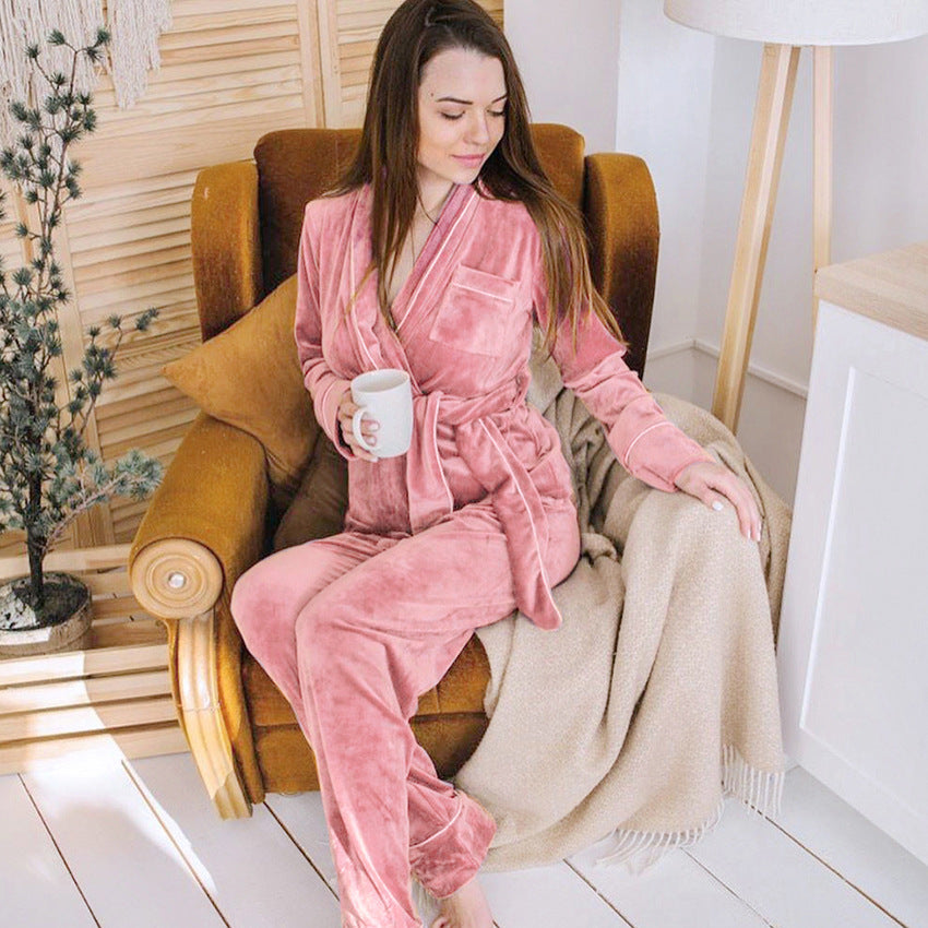 Dame Fleece-nattøj sæt med komfortabel morgenkåbe og elegante detaljer Stilla