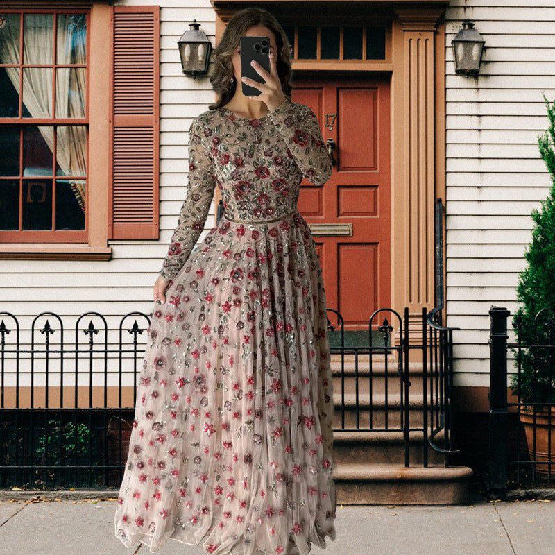 Dame Elegant blomsterkjole med florale broderier og lang tylskørt Stilla