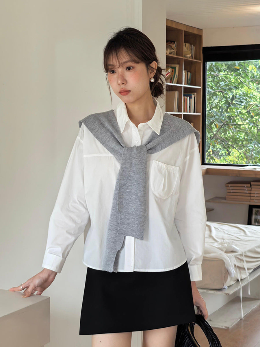 Dame afslappet bluse med en elegant sweaterkrave og moderne snit Stilla