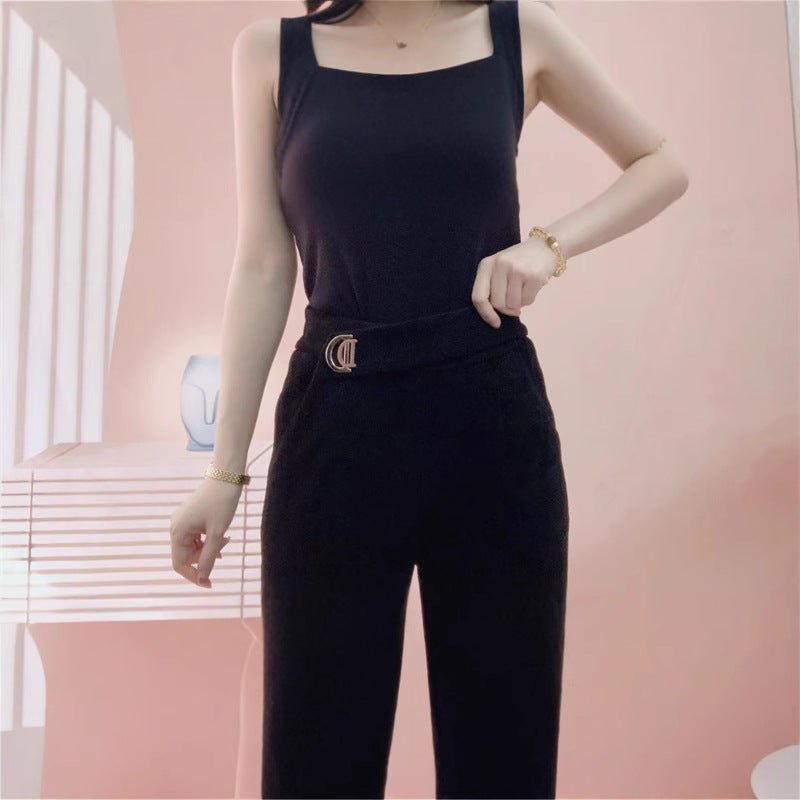 Dame Elegant Flared-bukser lavet af blødt materiale med høj talje og dekorativt bælte Stilla