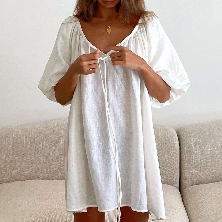 Dame afslappet sommernatkjole med komfortable puffærmer og justerbar snortræk Stilla