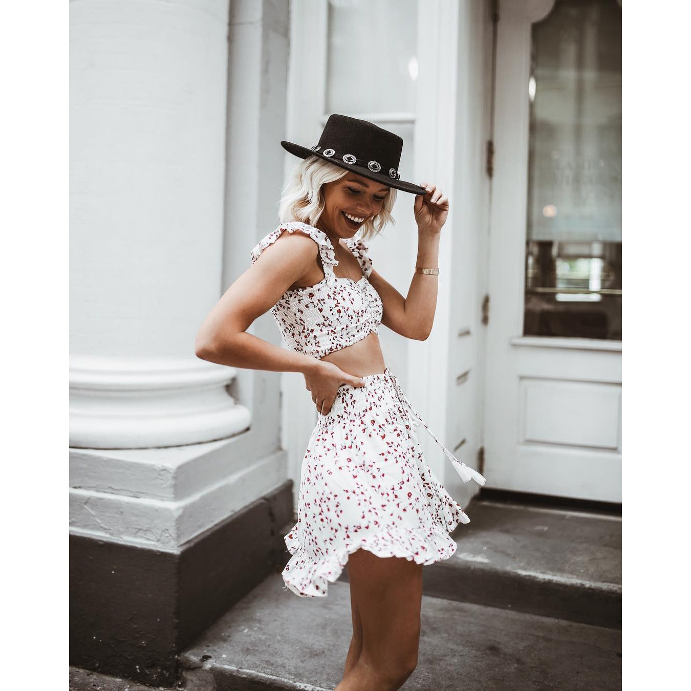 Dame Crop-Top og Mini-Nederdel Sæt med Rynkedetaljer og Blomstertryk Stiila