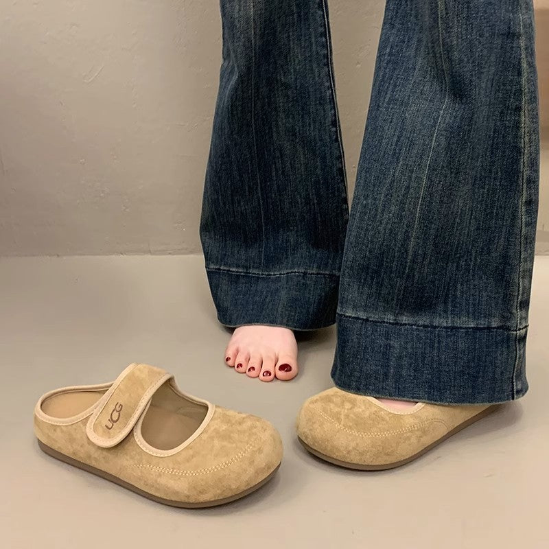 Dame hjemmesko med justerbar velcro og blødt overmateriale Stilla