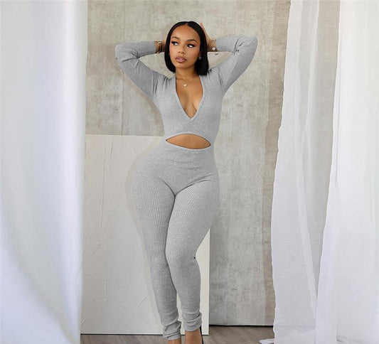 Dame figursyet Langærmet Jumpsuit med dyb V-udskæring og Cut-Out-detaljer Stilla