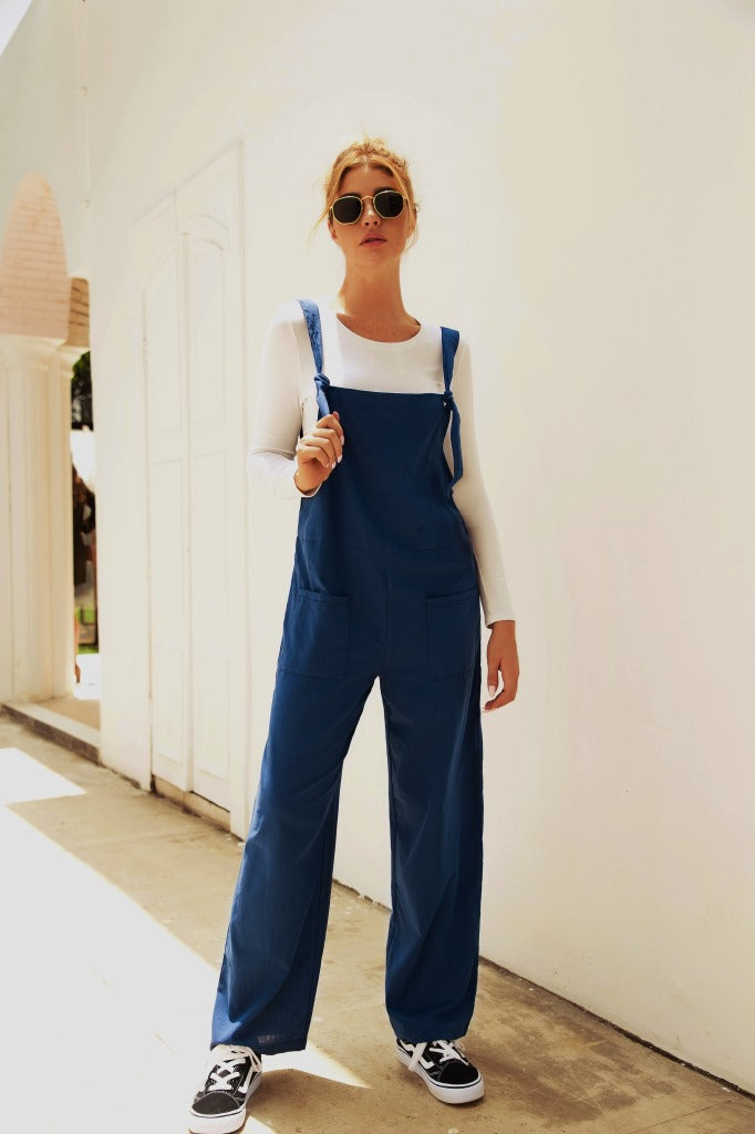Dame Casual Jumpsuit med praktiske lommer og brede stropper Stilla