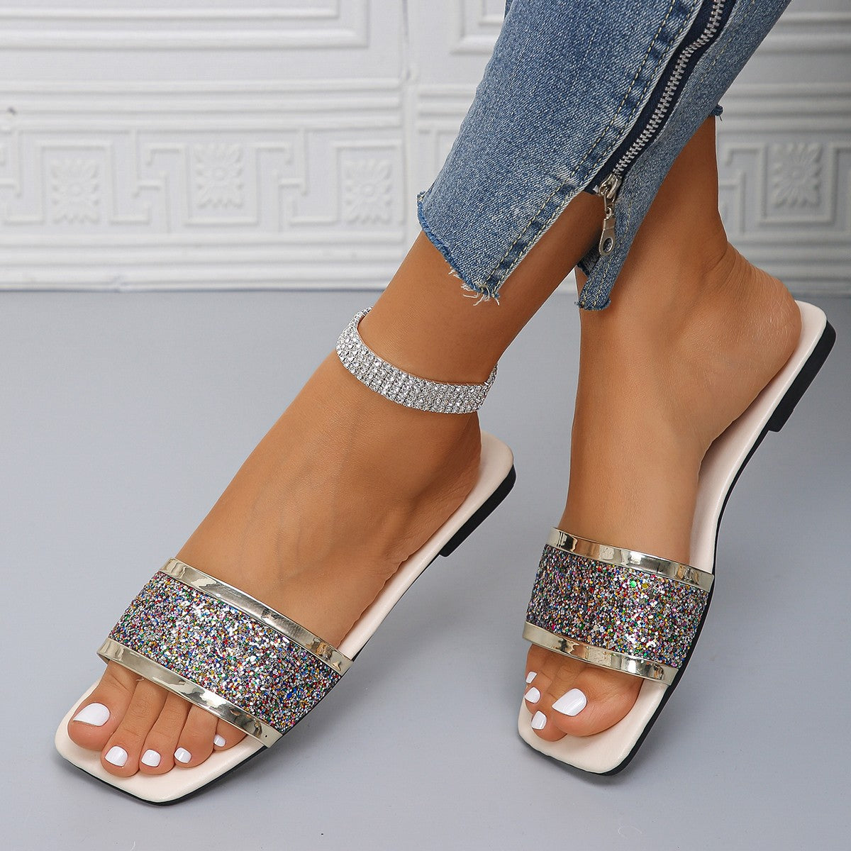 Dame elegante strass-sandaler med justerbar rem og komfortabel sål Stilla