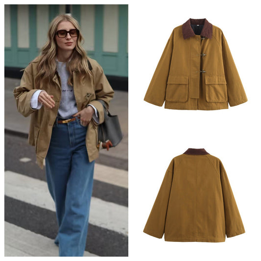 Dame afslappet overgangsjakke med voluminøs krave og praktiske lommer Stilla