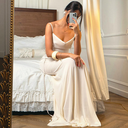 Dame Elegant aftenkjole med gennemsigtige indlæg og raffineret snit Stilla