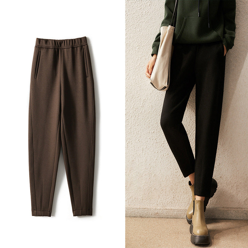 Dame afslappede sweatpants med praktiske håndlommer og elastisk talje Stilla